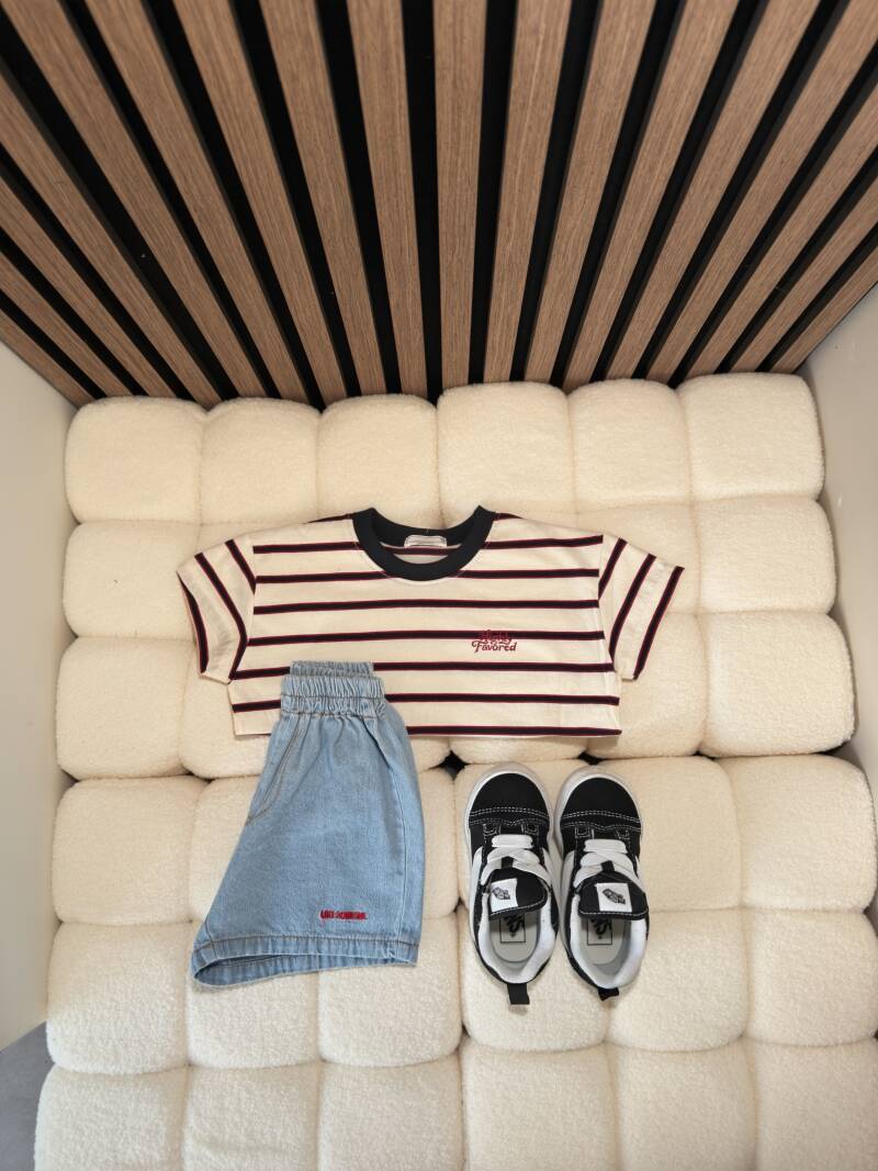 Lemon Plate tee white