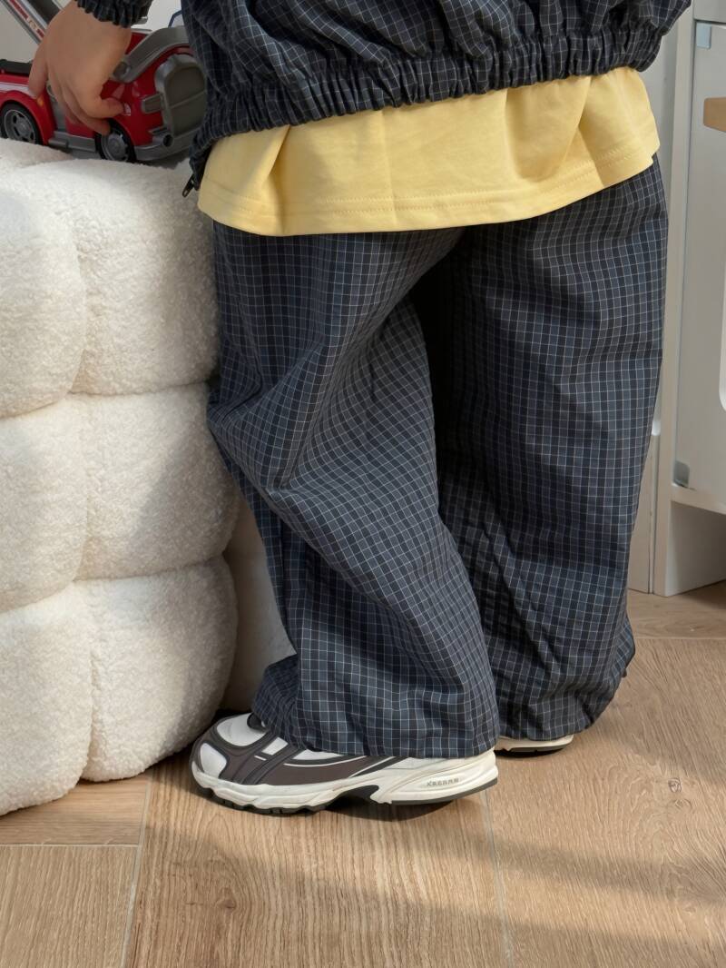 PRE-ORDER Bobby track suit