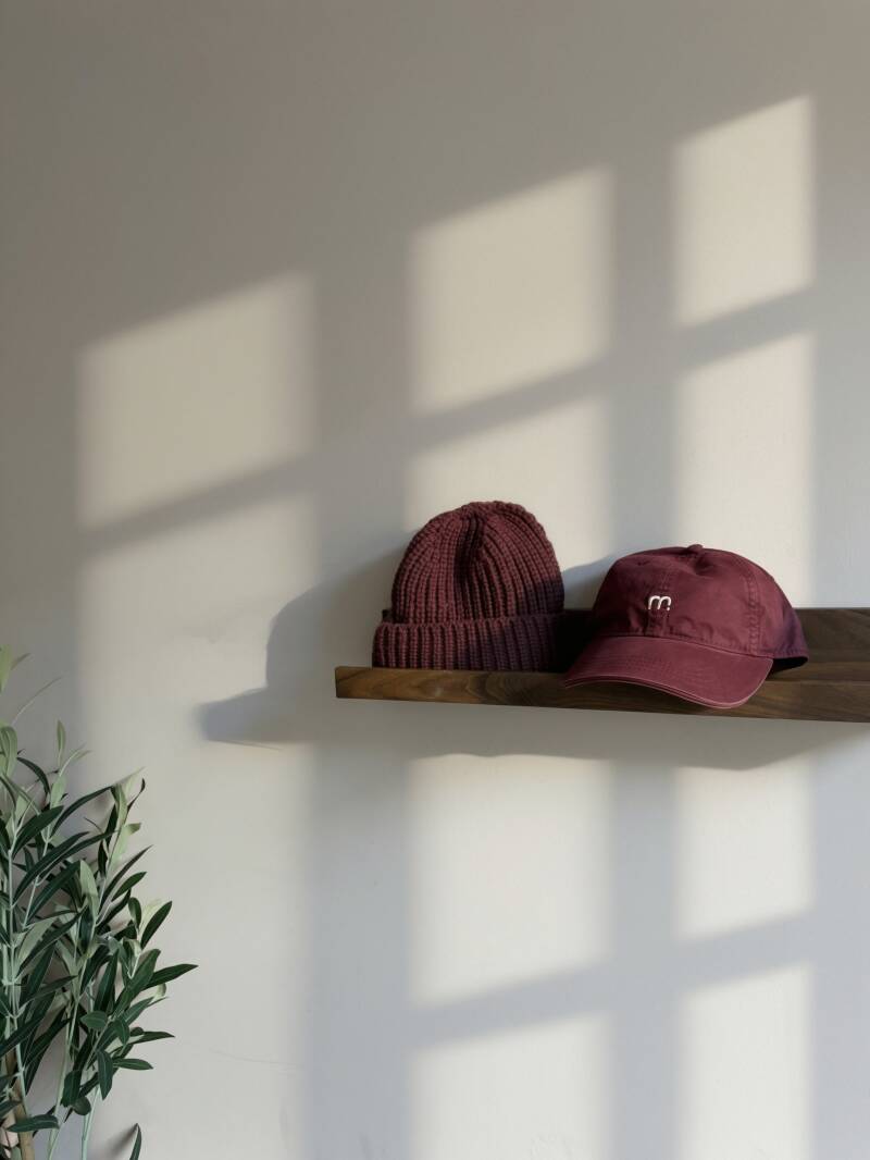 Mees cap red